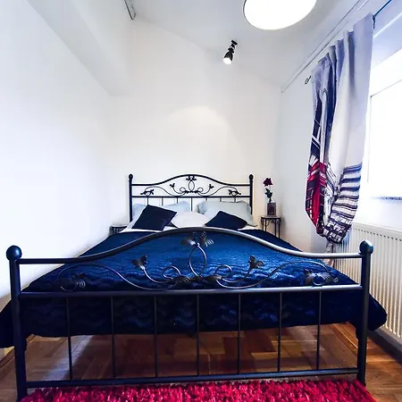 アパート Ksenija *