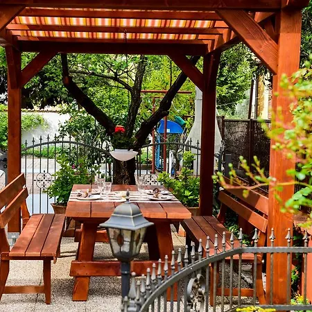 Ksenija דירה זאדאר